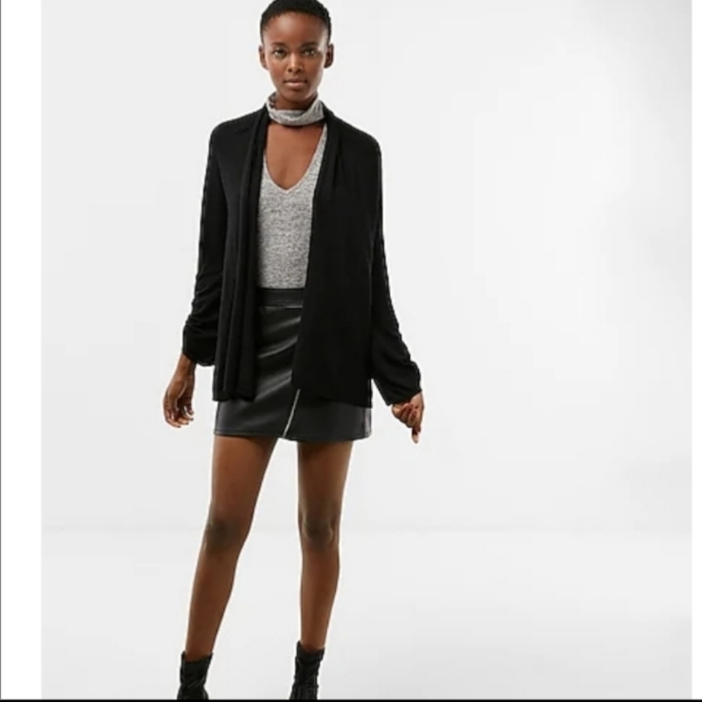 Nwt Rutched Roll neck Open Cardigan from Express, sz XS in Cream